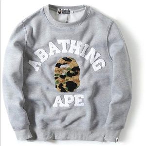 A Bathing Ape Crewneck Sweat-Shirt